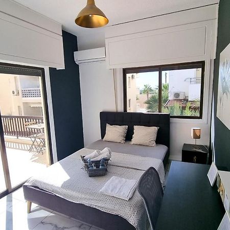 Cozy Beach Apt, Near Airport With 100Mbit Internet 라르나카 외부 사진